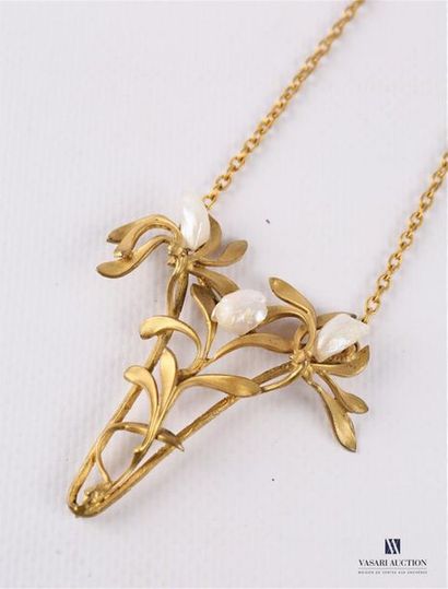 Collier Art Nouveau en plaqué or, la chaîne...