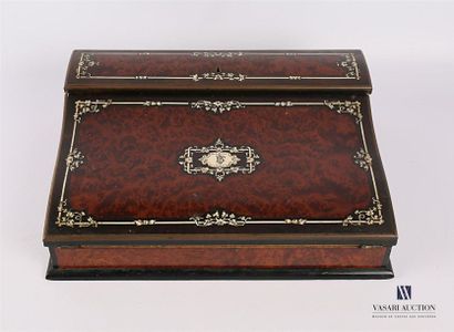 null Writing desk in magnifying glass veneer and inlay decorated with a numbered...