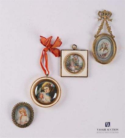 null Set of four miniatures, two oval and two round, three of them representing a...