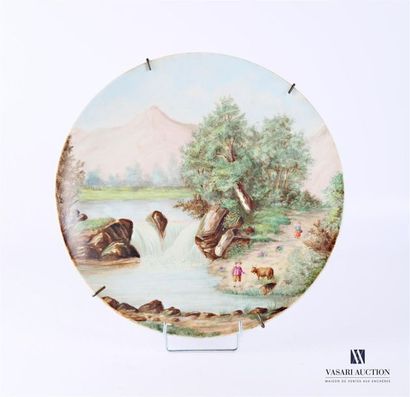 null Porcelain dish with painted decoration of a pastoral scene with two children...