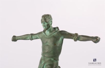 null Edouard FRESH (1880-1956). after
Tir au but
Bronze with green patina 
Signed...