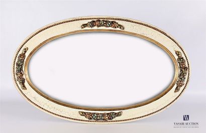 null Oval shaped mirror in painted wood and cracked bench with golden highlights,...