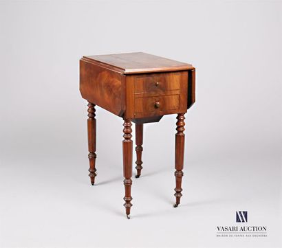 null Mahogany and mahogany veneer work table, the two-fold folding top, it opens...