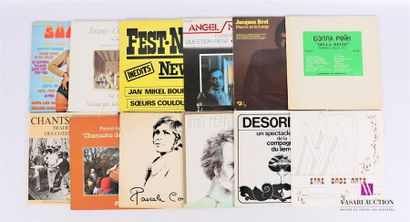 null Lot de douze vinyles :
- Claude Dauray Parade des succès N°26 - 1 disque 33T...