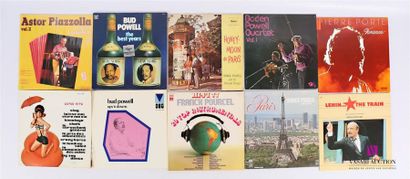 null Lot de dix vinyles :
- Astor Piazzolla Allegro Tangible - 1 disque 33T - disque...