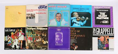 null Lot de treize vinyles :
- The complete Charlie Parker - 1 disque 33T sous pochette...