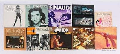 null Lot de dix vinyles :
- Plaisir des Dieux Tonus N°2 - 1 disque 33T sous pochette...