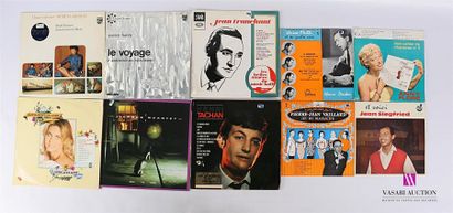 null Lot de dix vinyles :
- South Vietnam Musical Sources - 1 disque 33T sous pochette...