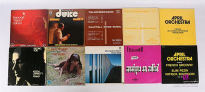 null Lot de dix vinyles :
- François Faton Cahen - 1 disque 33T sous pochette cartonnée...