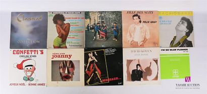 null Lot de dix vinyles :
- Clannad The Collection - 1 disque 33T sous pochette cartonnée...