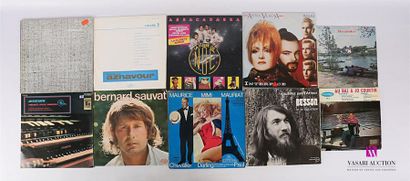 null Lot de dix vinyles :
- Malavoi - 2 disques 33T sous pochette cartonnée - disques...