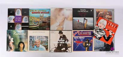 null Lot de onze vinyles :
- Annie Nobel Les uns par les autres - 1 disque 33T sous...