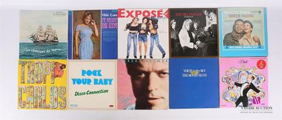 null Lot de dix vinyles :
- Les chansons du marin - 1 disque 33T sous pochette cartonnée...