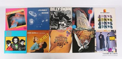 null Lot de dix vinyles :
- Yvonne Blanc Crazy Rhythm - 1 disque 33T sous pochette...