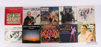null Lot de dix vinyles :
- Estampies et danses royales du Moyen Age - 1 disque 33T...