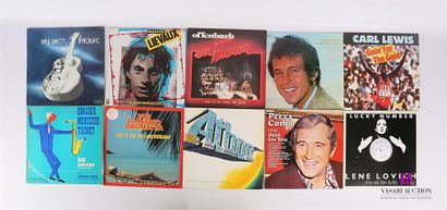 null Lot de vinyles :
- Paul Brett Interlife - 1 disque 33T sous pochette cartonnée...