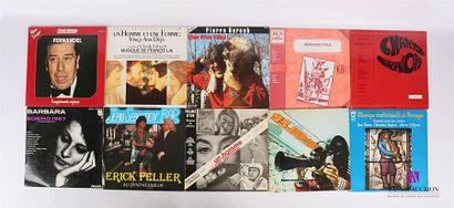null Lot de dix vinyles :
- Fernandel - 2 disques 33T sous pochette cartonnée - disques...
