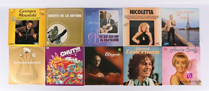 null Lot de dix vinyles :
- Georges Moustaki vol 3 - 1 disque 33T sous pochette cartonnée...