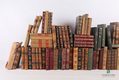 null [LITERATURE] A
large batch of bound books including : 
DE FOUCHY - Éloges des...