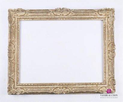 null A set of frames comprising : 
- Natural wood frame with wide groove 
(partly...