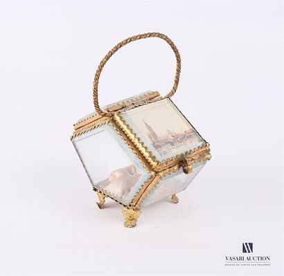 null Jewelry box simulating a basket, the frame in gilt brass, the glass sides with...