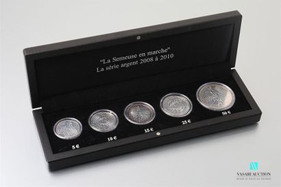 null MONNAIE DE PARIS 
"La Semeuse en marche" 
Série argent 900°/00 2008 à 2010 comprenant...