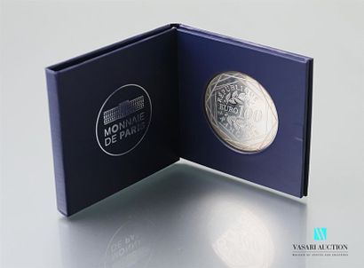 null MONNAIE DE PARIS
Pièce en argent 900°/00 de 100 euros, République Française...