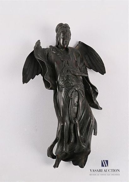 null JAPAN
Subject with brown patina representing a winged 
man (accidents and missing...