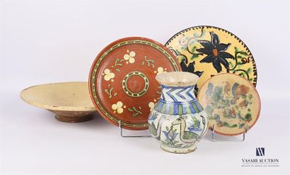 null Ceramic lot including a baluster-shaped earthenware vase with polychrome decoration...