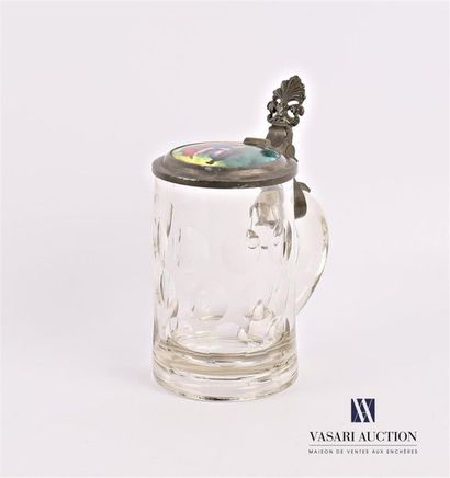 null Mug made of glass and pewter, the hinged lid features a porelaine medallion...