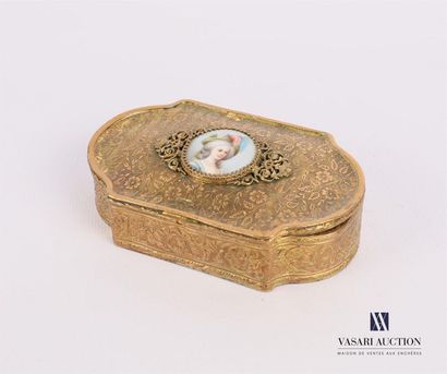 null Gilded brass box of oblong shape with small convex sides, the body decorated...