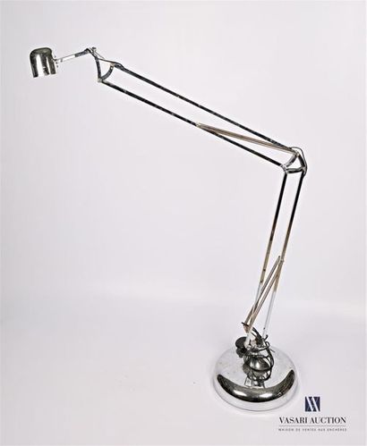 null Floor lamp in chromed metal, the articulated and modular shaft, the base is...