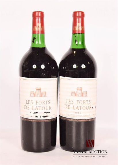 null 2 MagnumsLES FORTS DE LATOURPauillac 1972

	And... faded, a little stained and...