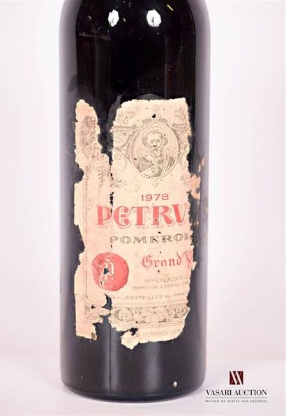 null 1 bottlePÉTRUS Pomerol1978

	And. very torn but legible. N: high shoulder.
...