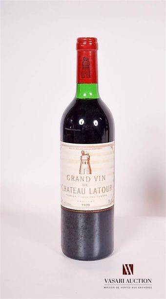null 1 bouteille	Château LATOUR	Pauillac 1er GCC	1979

	Et. tachée par l'encollage,...
