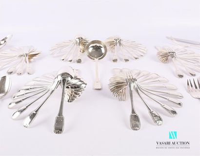 null Silverware, the handles decorated with fillets and ending with an acanthus leaf...
