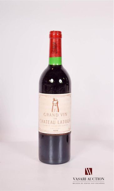 null 1 bouteille	Château LATOUR	Pauillac 1er GCC	1979
	Et. légèrement tachée par...