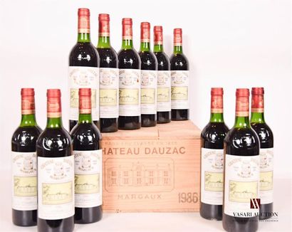 null 12 bouteilles	Château DAUZAC	Margaux GCC	1986
	Et.: 9 excellentes, 3 un peu...