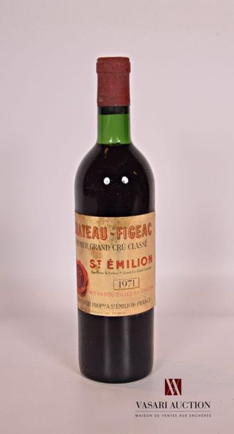 null 1 bouteille	Château FIGEAC	St Emilion 1er GCC	1971
	Et. très tachée mais parfaitement...