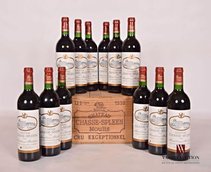 null 12 bouteilles	Château CHASSE SPLEEN	Moulis CBE	1990
	Et.: 7 impeccables, 1 un...