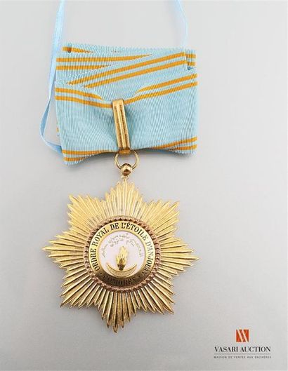 null Comores - Ordre royal de l'Étoile d'Anjouan - Cravate de commandeur, belle fabrication,...