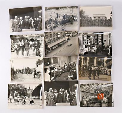 null 12 photos de presse : Libération 1944: véhicules blindés américains, réunion...