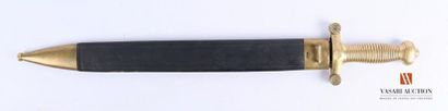 null Glaive réglementaire modèle 1831, poignée laiton poinçonnée, lame de 48,5 cm,...