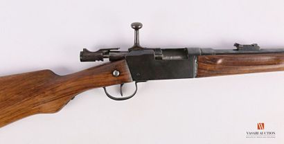 null Carabine mono coup scolaire type LEBEL calibre 6 mm , canon de 61 cm avec guidon...