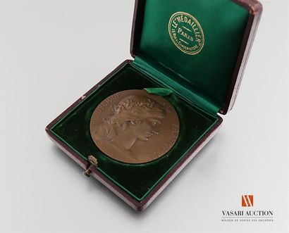 null Préparation militaire prix offert par le ministre de la guerre - Médaille bronze,...