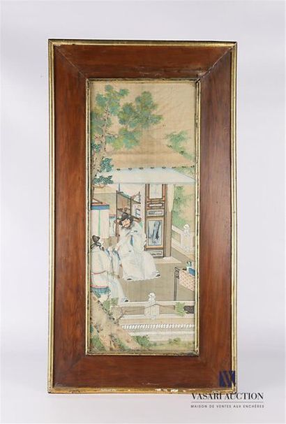 CHINE CHINA 
Suite of three framed silk paintings depicting respectively a soldier...