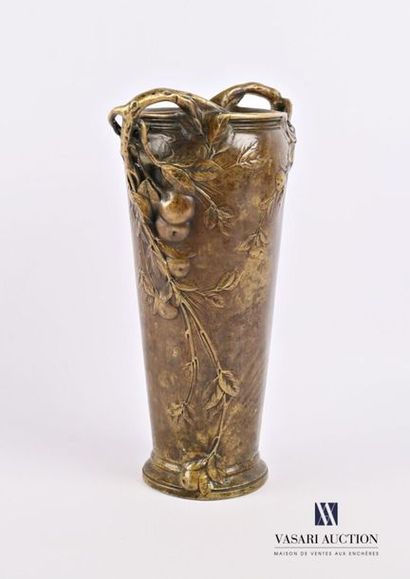 null CHEURET Albert (1884-1966), after a bronze
vase in the shape of a truncated...
