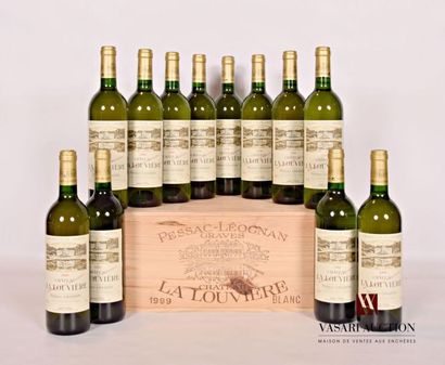 null 12 bouteilles	Château LA LOUVIÈRE	Graves blanc	1999
	Et. impeccables. N : 8...