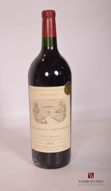 null 1 magnumChâteau REYSSONHaut Médoc CB1996Et
. a little stained. N: half/low ...