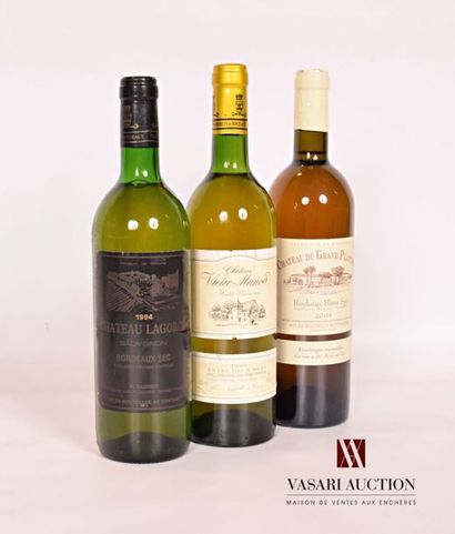 null Lot de 3 bouteilles de vin blanc comprenant :		
1 bouteille	Château LAGORGE	Bordeaux...